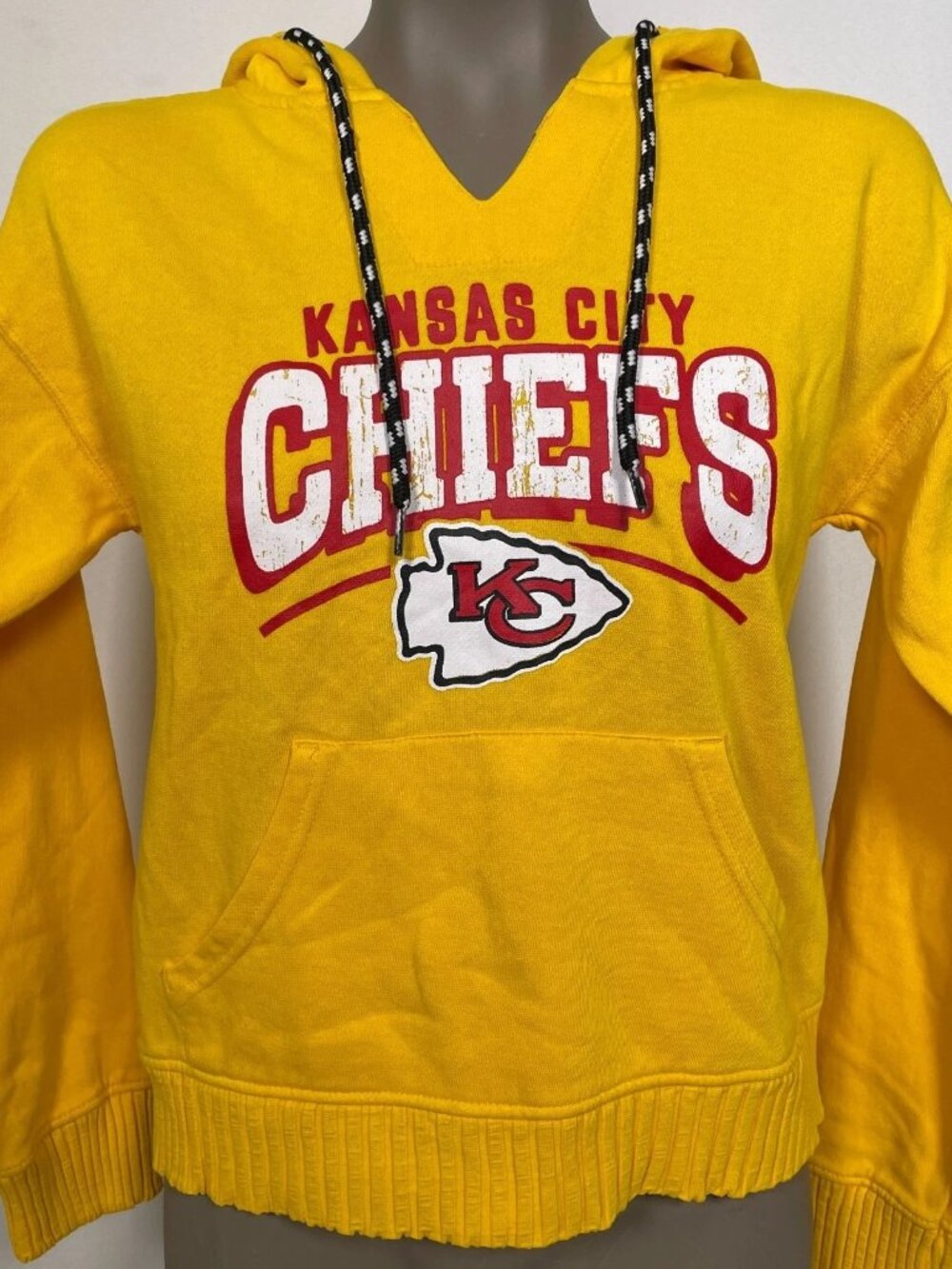 Kansas City Chiefs NFL Juniors Gold Gridiron Hoodie Sweatshirt NWT